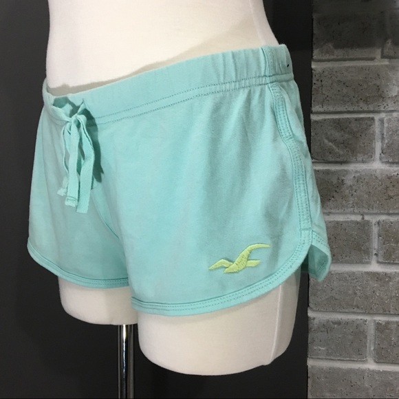 Hollister soft shorts - Picture 3 of 4